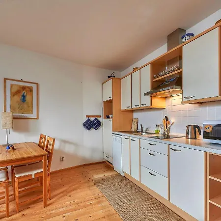 613 By Interhome *